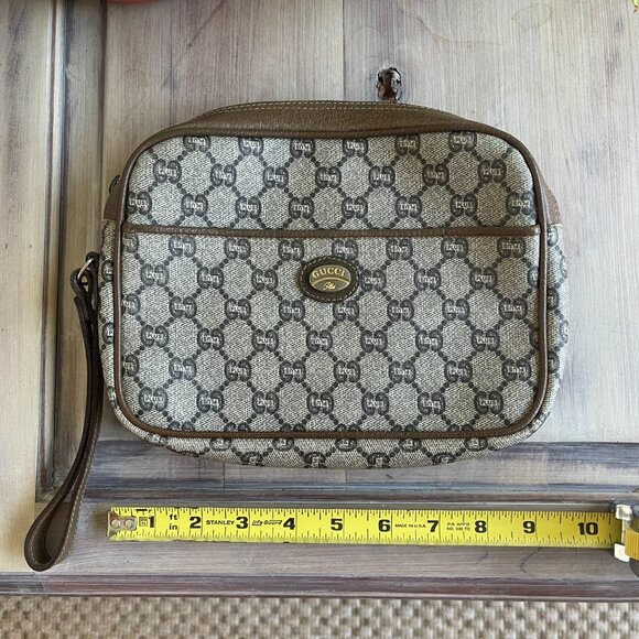 Gucci Plus GG Coated Canvas Wristlet - Picture 15 of 16
